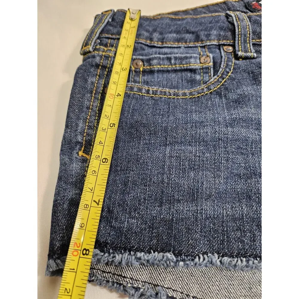 Ecko UNLTD Women's Shorts Size 3/4 Blue Dark Wash Denim Jean Pockets Raw Hem - Picture 10 of 13